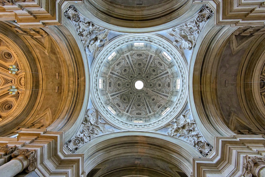 Santi Luca & Martina, Rome