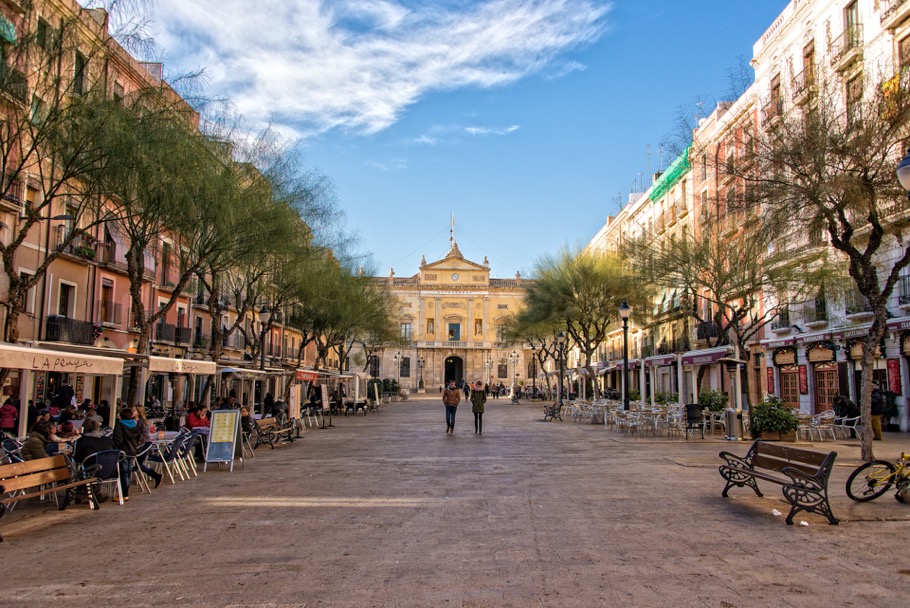 Placa La Font, Tarragona, Spain