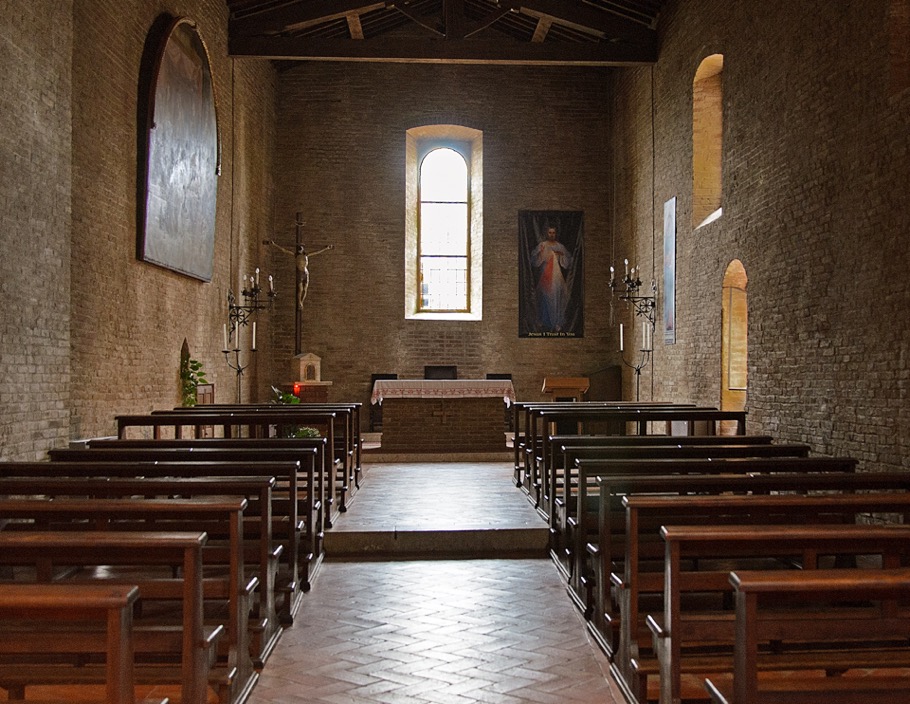 Church in San Gimignano, Italy